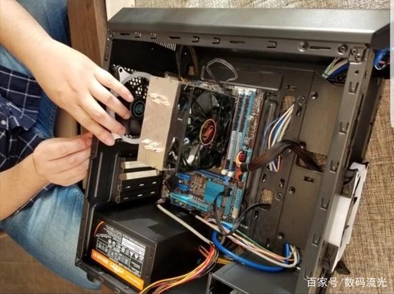 最近兴点捷电脑经营部在无锡市区增设了一个新的维修点，具体位置是：江苏省无锡市南长区中山路8号。这家新店开业后不仅方便了周边居民，也为更多企业提供了便捷的IT外包服务。